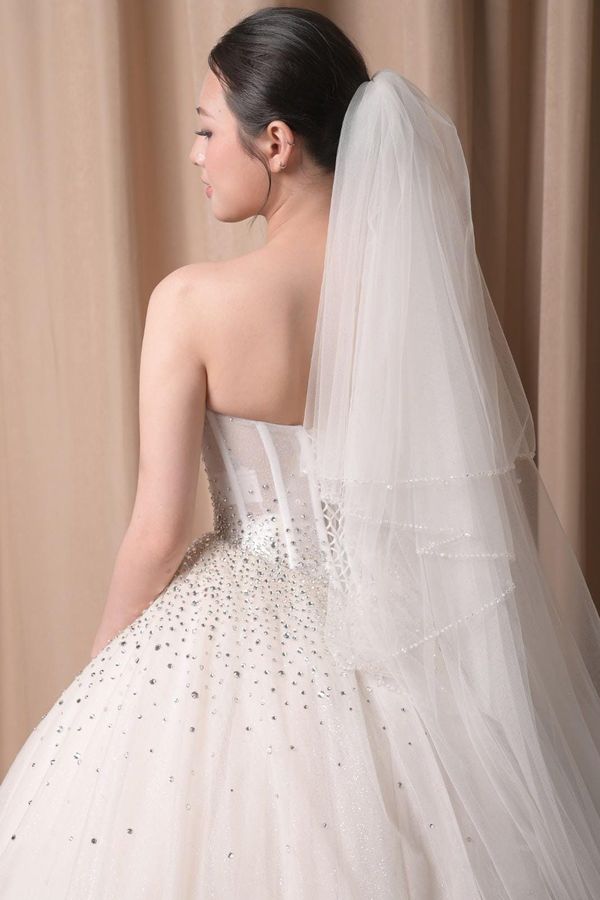 The Ban Gioc two tier long veil wedding veil
