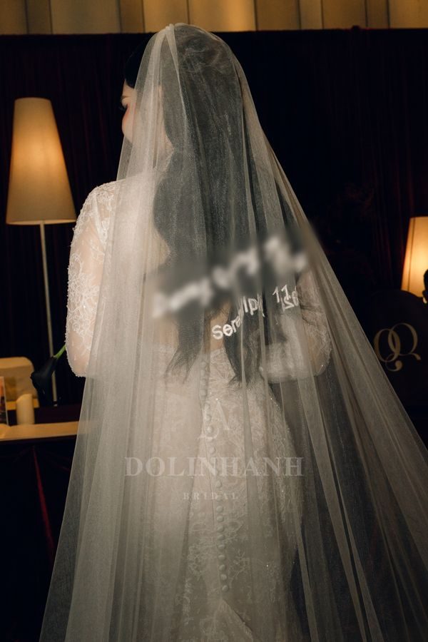 Personalised embroidery on a wedding veil
